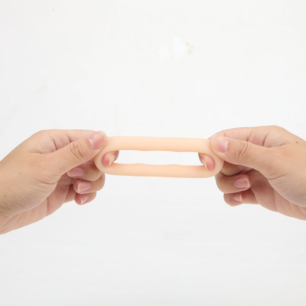 Maia GUNNER - Vanilla - Flesh Cock Ring